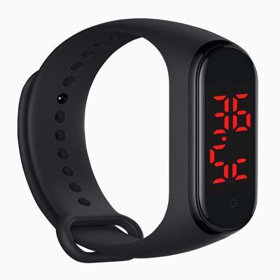 China 2020 Newest QWERTY Keyboard V8 Smartwatch Hot Selling Hottest Body Temperature Smart Wristband Smart Band Body Temperature Smart Watch for sale