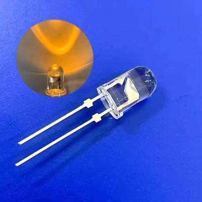 Chine 5 mm 45 degrés 590nm Ambre couleur LED 13000mcd Avec arrêt pour les feux de circulation à vendre