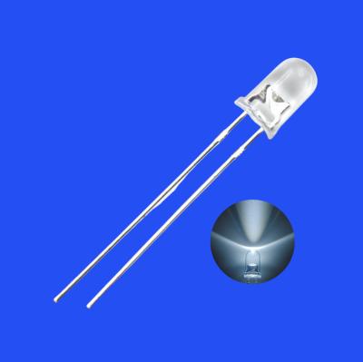 China 5mm Wit Kleur 8000-12000K 2000-4000mcd Ronde Helder Lens Kaars Flikkerende Flitsende LED Diode Te koop