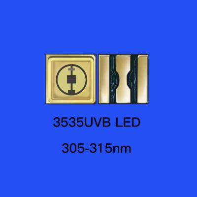 中国 35*35mm 310nm UV LEDダイオード セラミックシール 120度 クリアレンズ UVBチップダイオード 販売のため