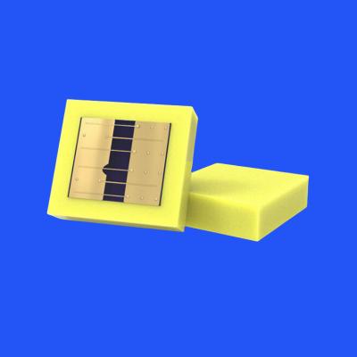 Κίνα 1.0x1.0x0.3mm 1010 300mA Φθοριστική ταινία CSP Chip LED για το σύμβολο Φωτιστικό προς πώληση