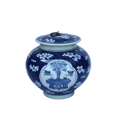 China Chinese Traditional Handmade Home Decoration Pot Blue And White Porcelain Pot Jar for sale