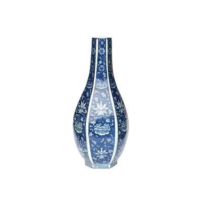 China Home Decoration Traditional Porcelain Vase Jingdezhen Blue and Chinese Porcelain Vase White for sale