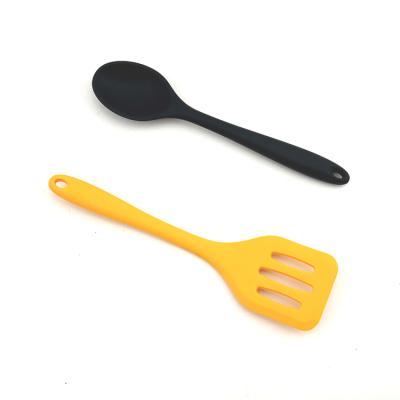 China Stocked 2 PCs Mini Silicone Slotted Turner Spoon Set Baking Cake Kitchen Bakeware for sale