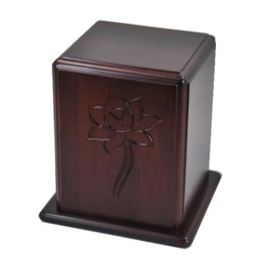 China M-901 European style hot sale wooden pet caskets urns and adult urns for sale