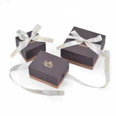 China Recycled Materials Professional Logo Printed Wholesale Cardboard Ring Gift Boxes With Ribbon for sale