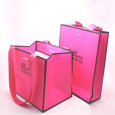 China Recyclable Custom Printing Durable High End Shopping Paper Handbag With Portable Handle for sale