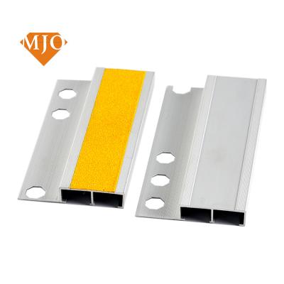 China MJO Factory Wholesale Price Contemporary Aluminum Trim For Tile Stair Nosing Strips Metal Junction Panels Floor Strip for sale