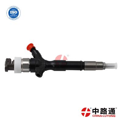 China electronic fuel injector 095000-7060 denso cr injector repair 095000-5810 engine fuel injectors for sale