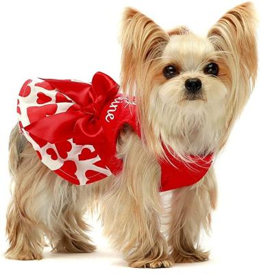 China Viable Order Wholesale Fashion Luxury Cute Dog Dresses Christmas Outfits Heart Designer Dog Dress for sale