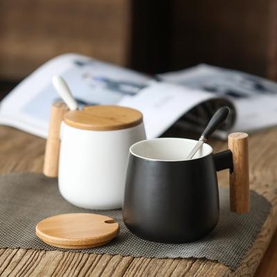 China Durable Type Matt Ceramic Mugs With Wooden Lid And Handle, Custom Logo Coffee Mug For Business Advertising Gift Ceramic Mug With Spoon for sale