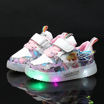 China Light Up Girls Sneakers Children's Shoes 2021 New Drop Small Children Softly Soled Baby Shoes Cartoon Luminous Shoes for sale