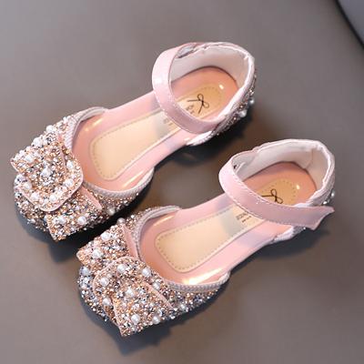 China Girls light shoes foreign style rhinester sandals 2023 new summer cute soft soled elegant girls shoes little girl princess shoes for sale