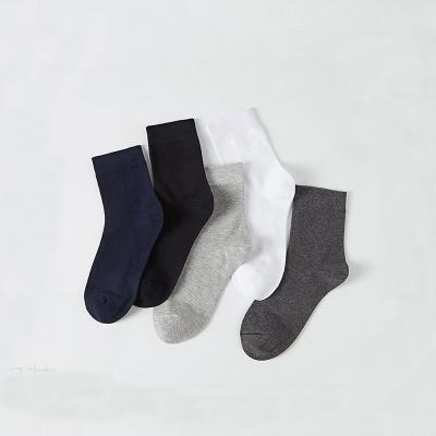 China Factory wholesale sports in-stock deodorization cotton mid-tube black sock sock for businessmen in summer for sale