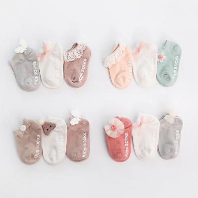 China Wholesale Sports In-Stock Solid Color Combed Cotton Silicone Lace Balance Accessories Boneless Baby Infant Sock In Summer for sale