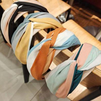 China Wholesale Comfortable Colorful Knotted Hair Circle Cross Hair Band Fashionable No Slip Headband For Women for sale