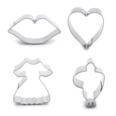 China Hot Sale 4 Pcs Valentine's Day Disposable DIY Amazon Tool Dress Lips DIY Heart Shape 3d Cookie Cutter for sale