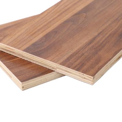 China 1220mmX2440mm 18mm Melamine Plywood Traditional Furniture Grade Poplar Core for sale