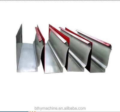 China Steel ROOF Germany Profile Soffit Panel Gutter Fascia Cold Roll Forming Machine for sale