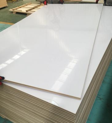 China Modern Customized WPC Overlaid Plywood Plastic Sheet for sale