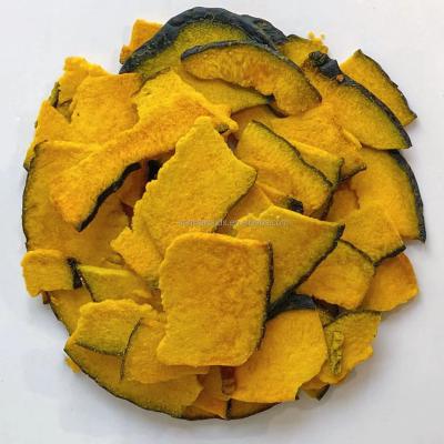 China Kürbis Chips Dried Fruits Vegetables Vacuum Fried Tasty Vegetable Snacks zu verkaufen