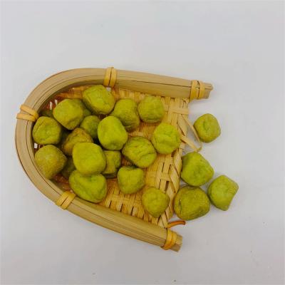 China Los cacahuetes en forma de ciruela son únicos y de moda: Wasabi fuerte y con sabor picante, textura crujiente en venta