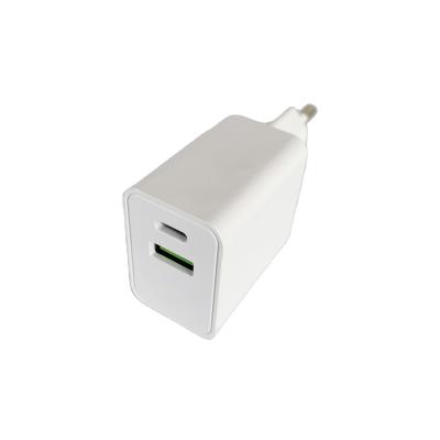 China 20w Fast Mobile Phone Charger EU Plug Fast Charging Portable Type C PD Wall Mobile Phones Charger for sale