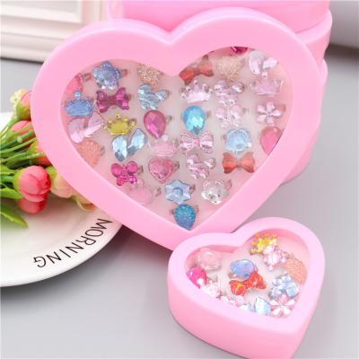 China Custom Cheap Cute Unicorn Mini Plastic Animal Crystal Jewelry Heart Rings Acrylic Cute Sets For Kids Mermaid Ring Volumes for sale