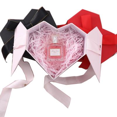 China Recycled Gift Box Heart Shape Custom Materials Small Gift Box Luxury Gift Box for sale