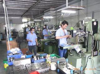 Verified China supplier - Dongguan Liqing Precision Mould Co., Ltd.