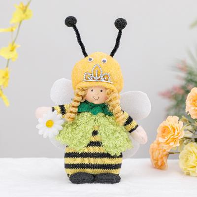 China Plush Hot Sale Plush Shaped Live Honey Bees Knitted Plush Doll Toys Gift for sale