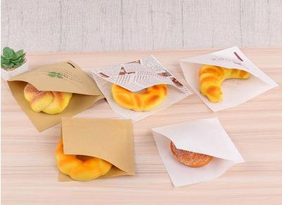 China Triangle Brown Takeaway Food Packaging Paper Chip Bags 12cm Height for sale