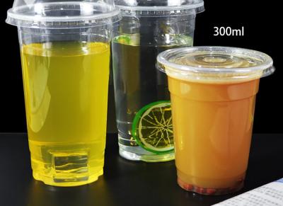 China copos descartáveis plásticos do batido de 10oz 300ml PP com tampas e palhas à venda