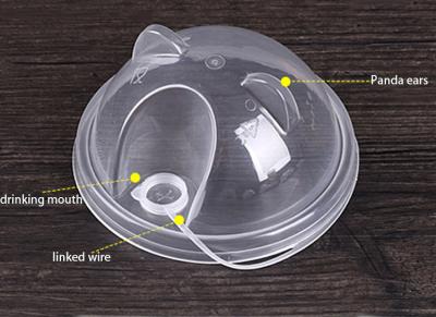 Cina semicerchio capo del cappuccio del panda del cappuccio della palla di 90 diametri per le tazze di plastica del tè del latte in vendita