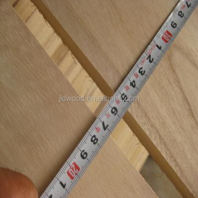 China Traditional Poplar Edge Glued Panels Finger Joint Panels Poplar Lumber 2440x1220 for sale