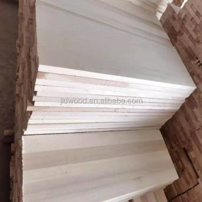 China Uniform thickness wholesale paulownia solid boards for furniture and decoration for sale