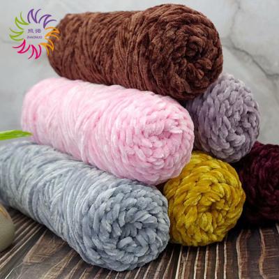 China ZHAONUO Bulky Soft Polyester Chenille Viable Wholesale Hand Knitting Puffy 100% Puffy Death Yarn for sale