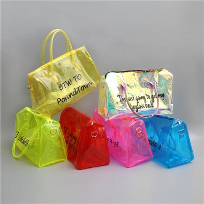 China 2021 Fashion Hot Sale Custom Logo Clear PVC Spend Overnight Travel Duffel Bag Makeup Luggage Travel Bag for sale