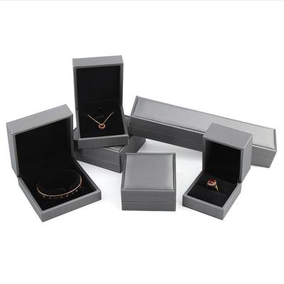 China Wholesale Custom Necklace Ring Box Jewelry Packaging Box Logo Earring Bracelet Leather Jewelry Box Luxury Jewelry Packaging Display for sale