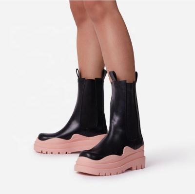 China 2021 Fashion Waterproof Solid Soled Chunky Boots Waterproof Chunky Leather Woman Chelsea Boot Rain Shoes Genuine Leather Chelsea Boots for sale