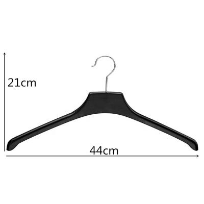 China Eco-Friendly 17.3 Inch Material Black Adult Men's Coat Tops Hotel Clothing Store Plastic Double Suit Hanger Wholesale for sale