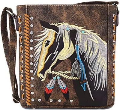 Cina WESTERN STYLE HORSE PURSE EMBROIDERED FLORAL RHINESTONE STUDS CROSSBODY HANDBAGS COWGIRL COUNTRY WOMEN SINGLE SHOULDER B in vendita