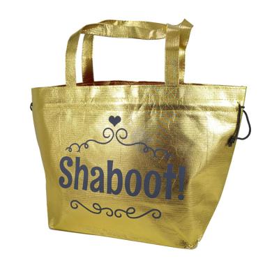 China 100% Eco-friendly Non Woven Metallic Printed Gold Fashion Drawstring Gift Bags for sale