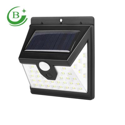 China High Lumen Sensor Outdoor Solar Wall Light IP65 Solar Wall Mounted Led Garden Light for sale