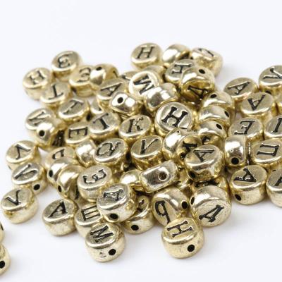 China Craft Decoration 500g/Bag Bulk 4*7MM Flat Round Acrylic Russian Letter Beads Mixed Gold Coin Round Alphabet Beads For Jewelry Making Findings for sale