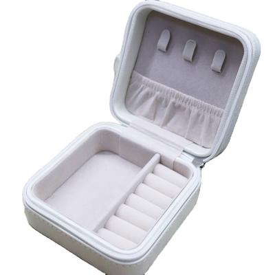 China Luxury Leather Travel Jewelry Box Customized Your Logo And Color for sale