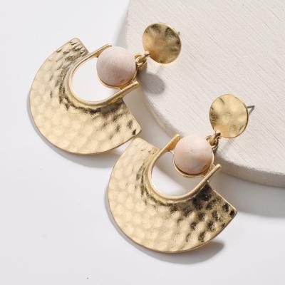 China Vintage Fan Shape Metal Hammered Earrings With Natural Stones Drop Earrings Gold Earrings For Women Jewelry for sale