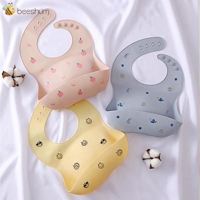 China Hot Selling PVC Free Hot Sale Child Baby Bib Silicone Cheap Clean Baby Bibs Easily for sale