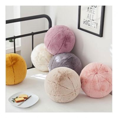 China Multi Color Style Anti-static Plush Round Chair Custom Ball Shaped Round Cushion Pillows Ball for sale