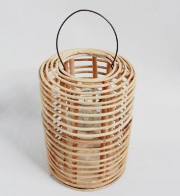 China Hot Sale Led Lantern Indoor And Outdoor Decoration Natural Handmade Rattan Weave Candle Holder for sale